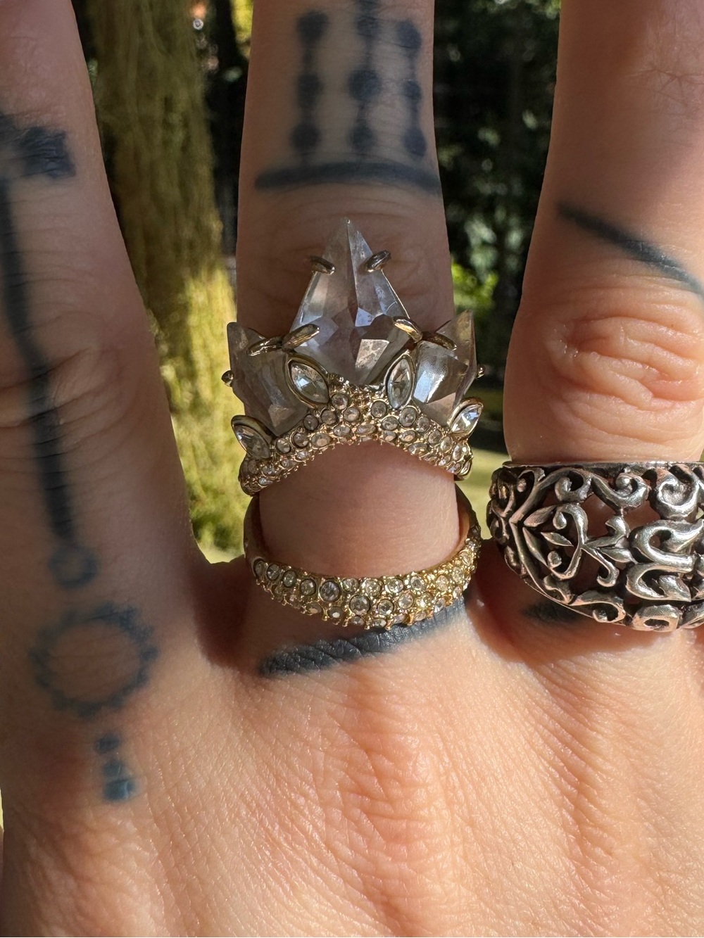 Gold Crystal Crown Statement Ring - Picture 4 of 7